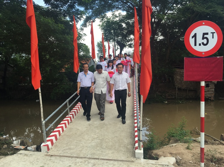 Khánh thành cầu Đầu Kinh và cầu Út Lắm