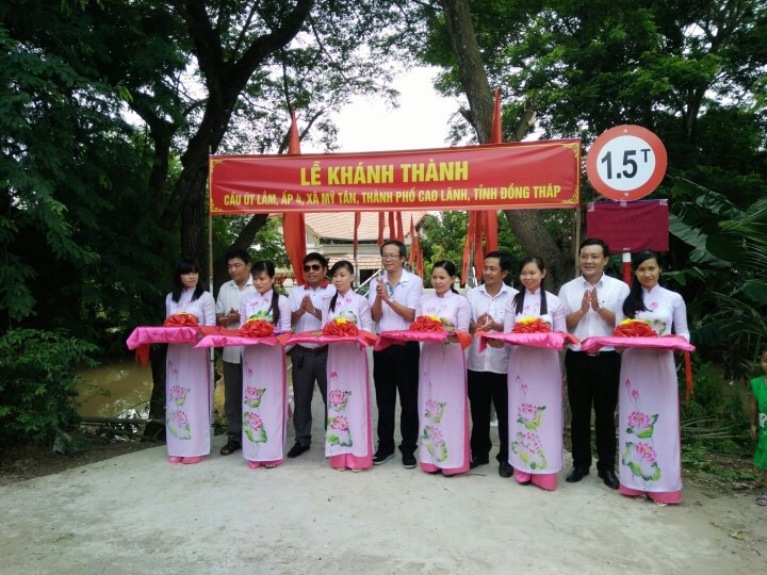 Khánh thành cầu Đầu Kinh và cầu Út Lắm