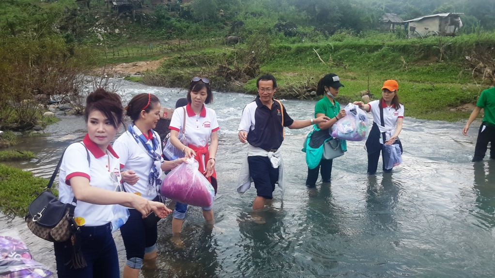 Hành trình đến với vùng lũ Quảng Trị