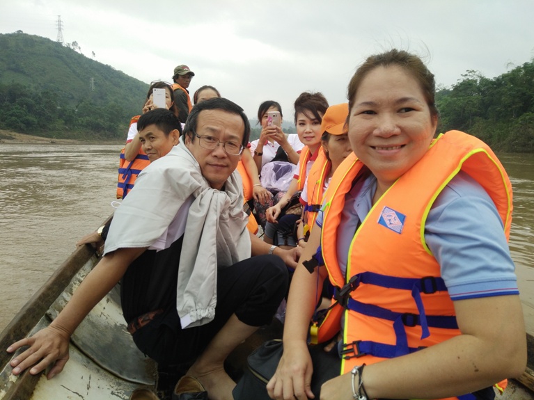 Hành trình đến với vùng lũ Quảng Trị