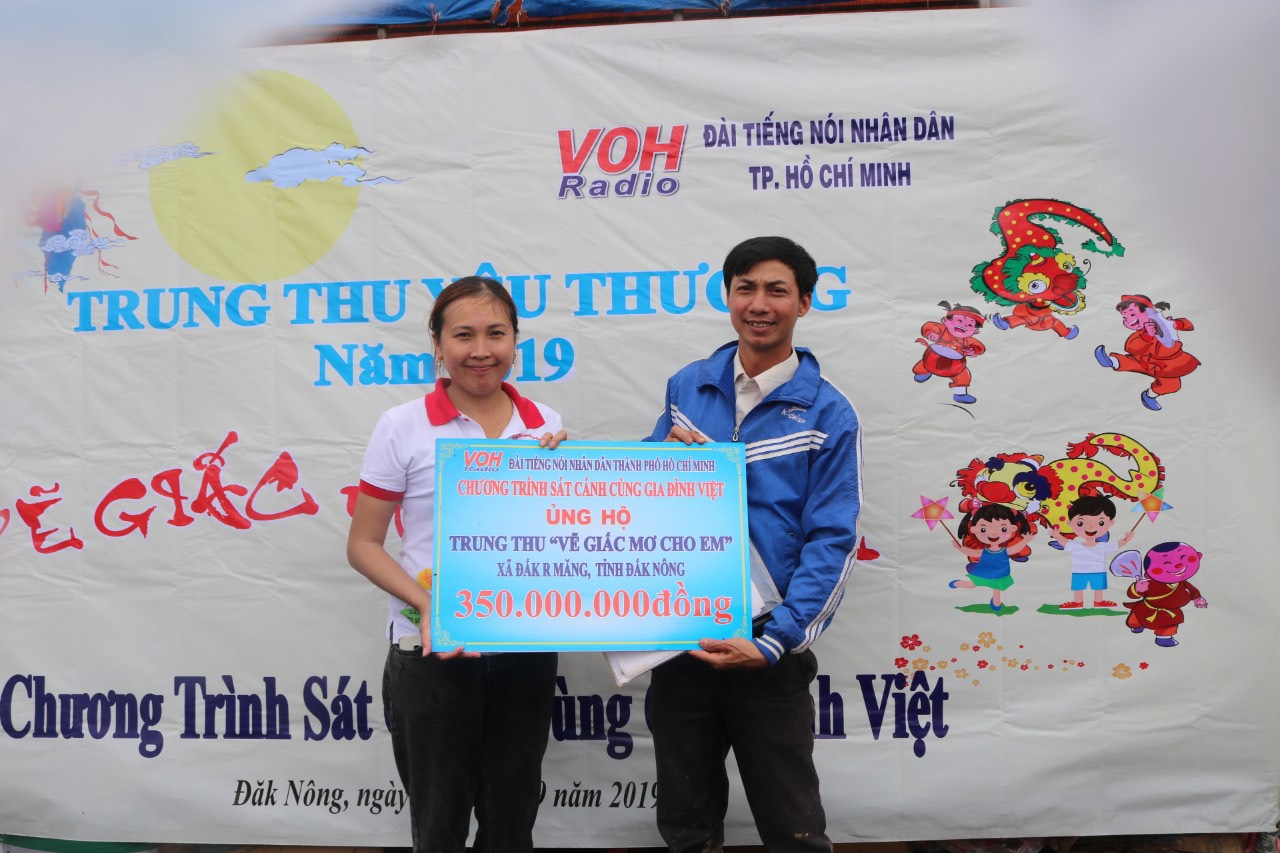 “VẼ GIẤC MƠ CHO EM” lần thứ 8 tại Đắc Nông