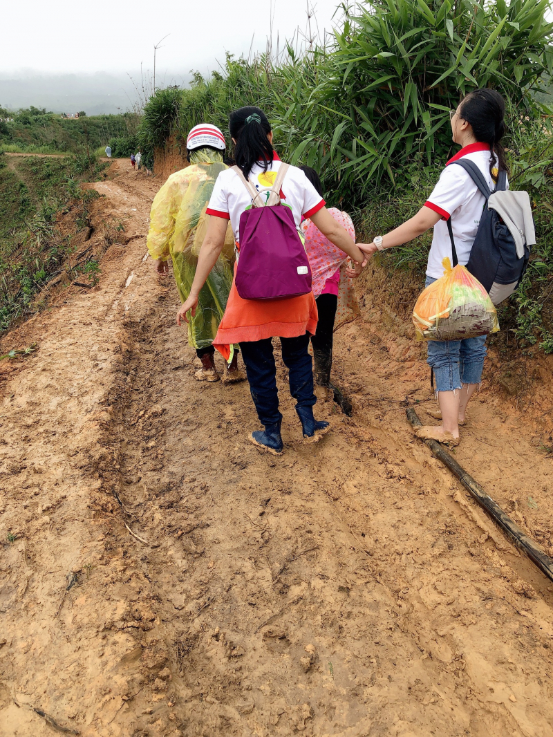 “VẼ GIẤC MƠ CHO EM” lần thứ 8 tại Đắc Nông
