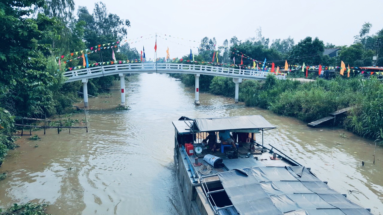 NHỊP CẦU KẾT NỐI YÊU THƯƠNG