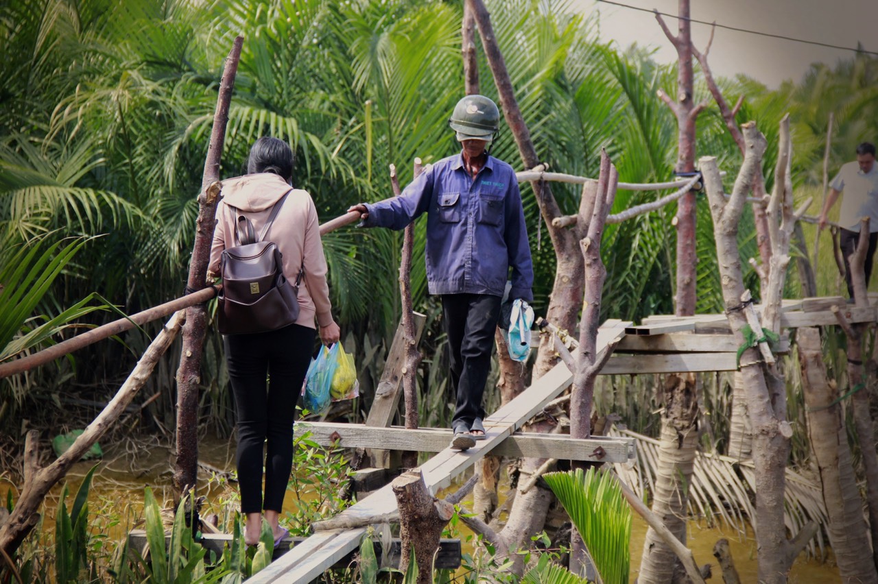 NHỊP CẦU KẾT NỐI YÊU THƯƠNG