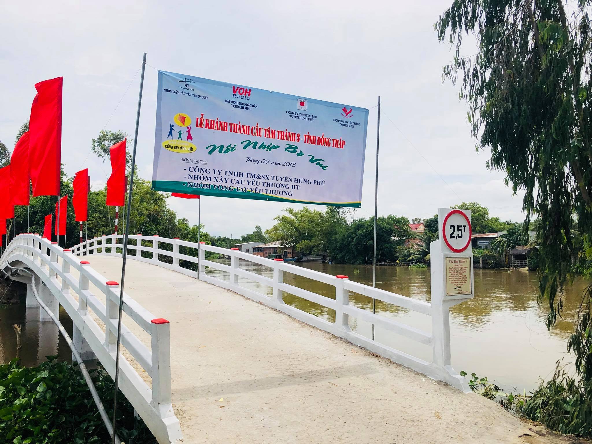 NHỊP CẦU KẾT NỐI YÊU THƯƠNG