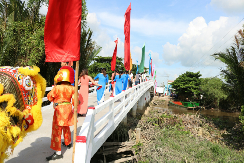 NHỊP CẦU KẾT NỐI YÊU THƯƠNG