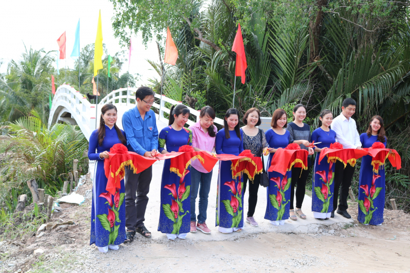 NHỊP CẦU KẾT NỐI YÊU THƯƠNG