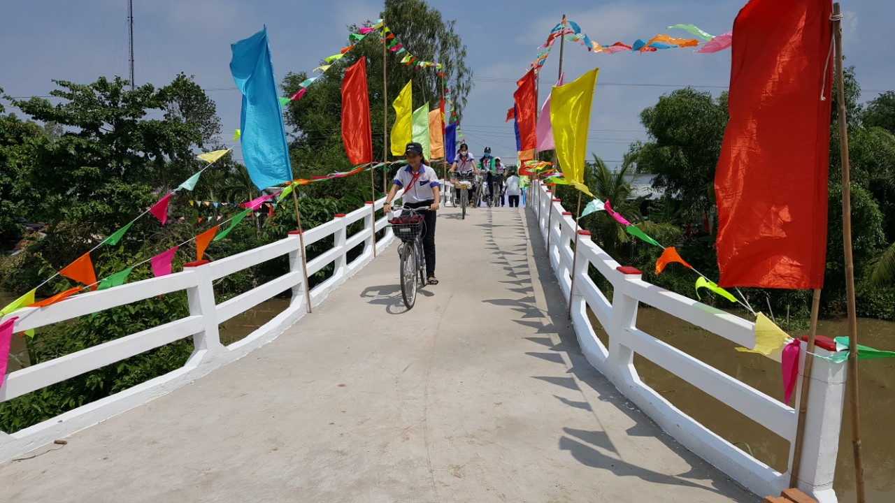 NHỊP CẦU KẾT NỐI YÊU THƯƠNG