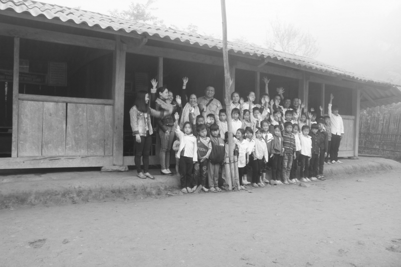 NHỮNG MÁI TRƯỜNG THƯƠNG YÊU