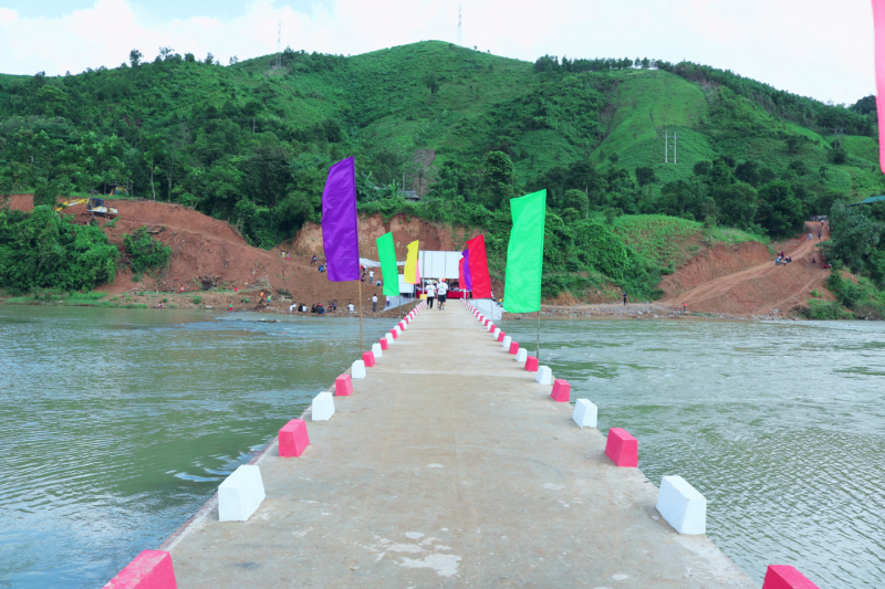 NHỊP CẦU KẾT NỐI YÊU THƯƠNG