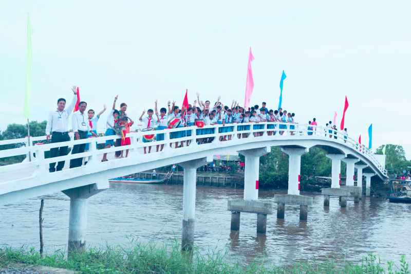 NHỊP CẦU KẾT NỐI YÊU THƯƠNG