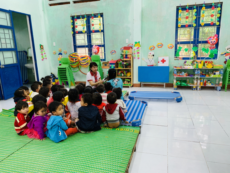 NHỮNG MÁI TRƯỜNG THƯƠNG YÊU
