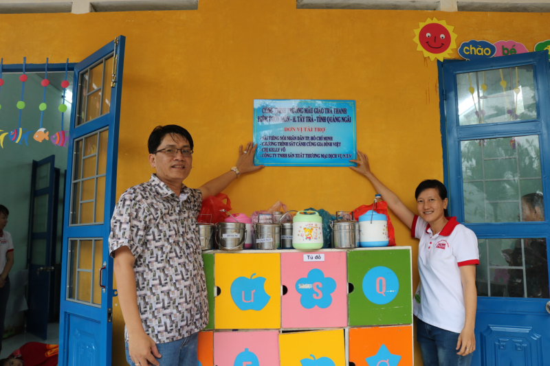 NHỮNG MÁI TRƯỜNG THƯƠNG YÊU
