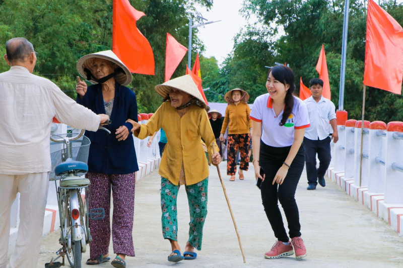 NHỊP CẦU KẾT NỐI YÊU THƯƠNG