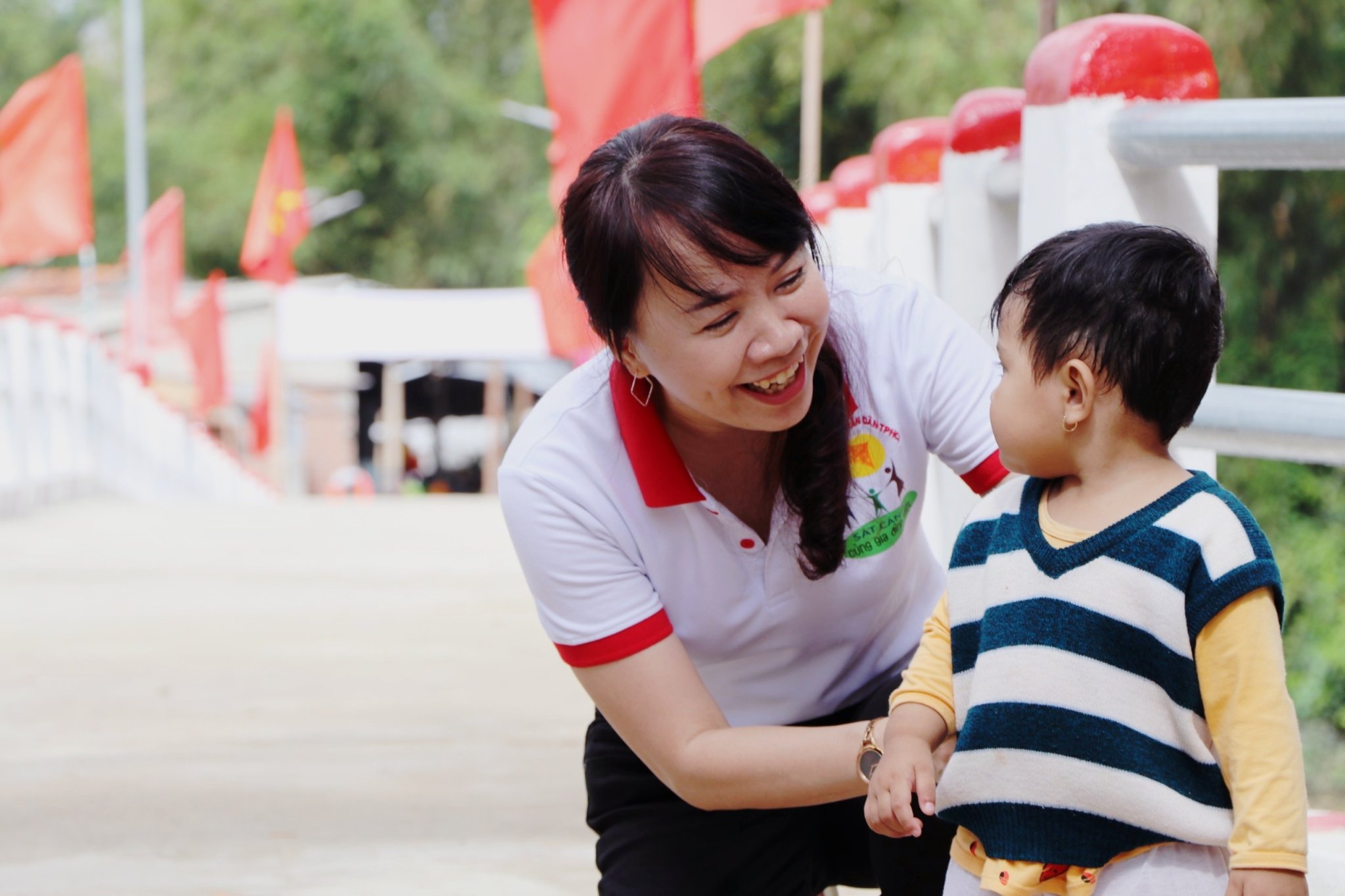 NHỊP CẦU KẾT NỐI YÊU THƯƠNG