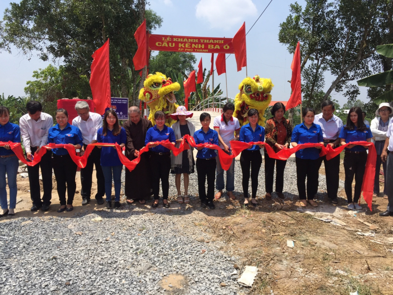 NHỊP CẦU KẾT NỐI YÊU THƯƠNG