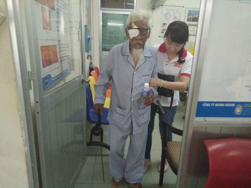 HOẠT ĐỘNG MỔ MẮT