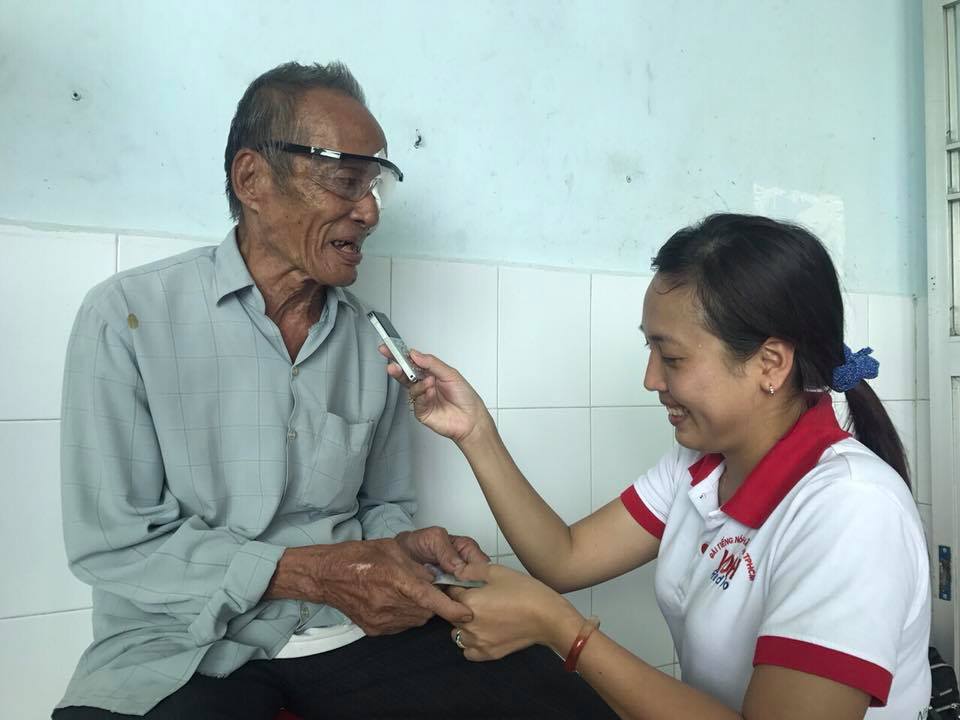 HOẠT ĐỘNG MỔ MẮT