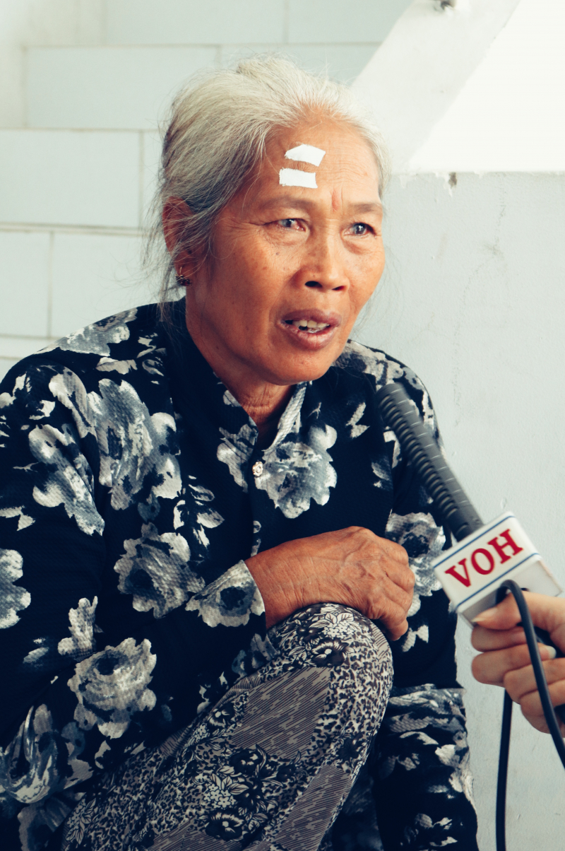 HOẠT ĐỘNG MỔ MẮT