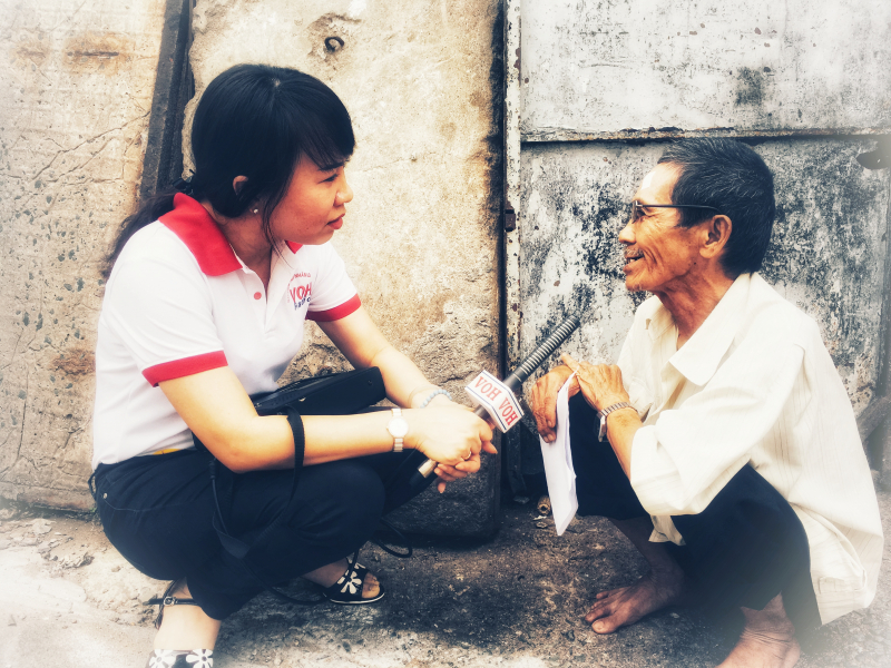 HOẠT ĐỘNG MỔ MẮT