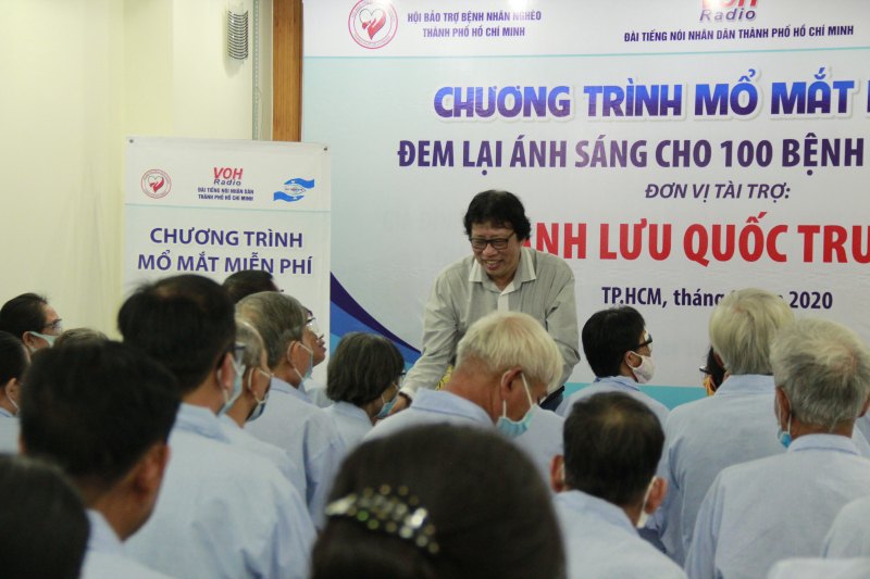 HOẠT ĐỘNG MỔ MẮT