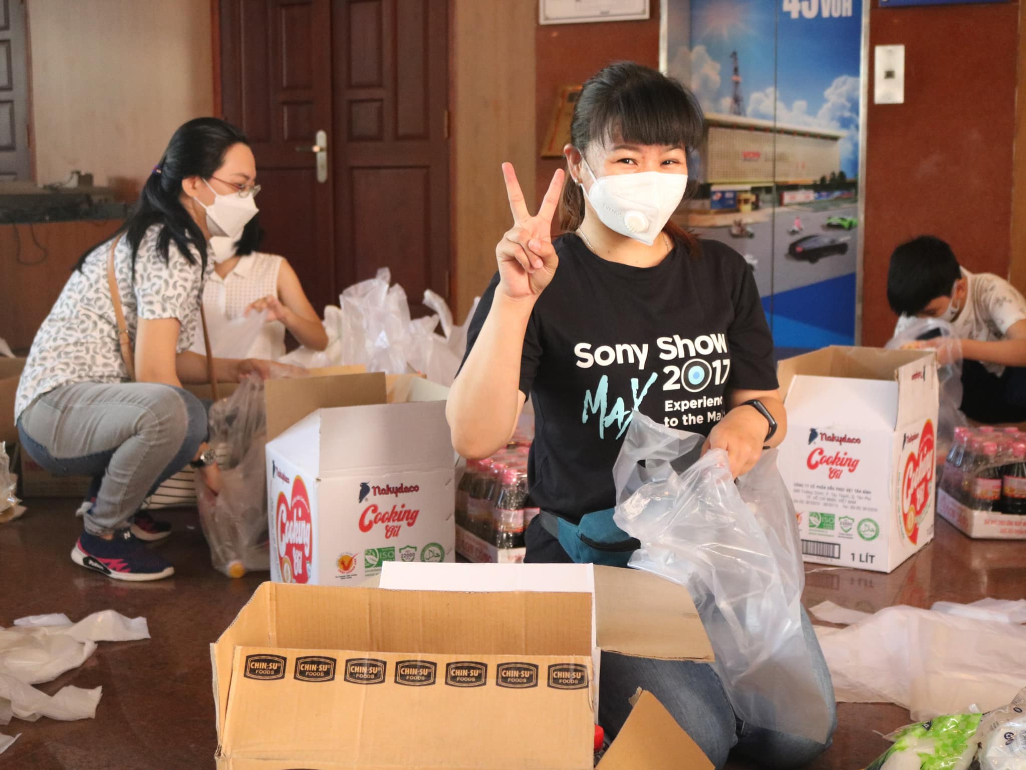 MÙA XUÂN YÊU THƯƠNG 2022 - GÓI 1000 PHẦN QUÀ TẾT