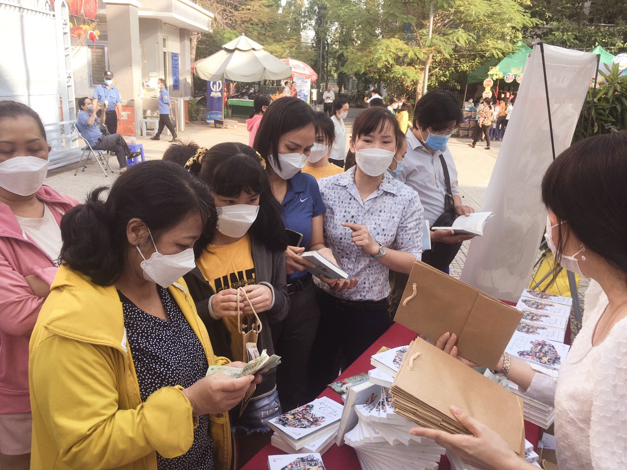 HỘI CHỢ - LỜI NÓI LÀM NÊN CỔ TÍCH (22/01/2022)