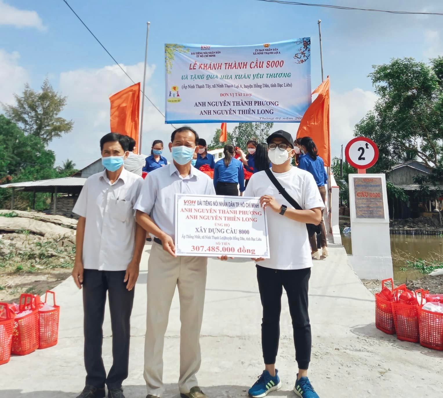 KHÁNH THÀNH CẦU 8000