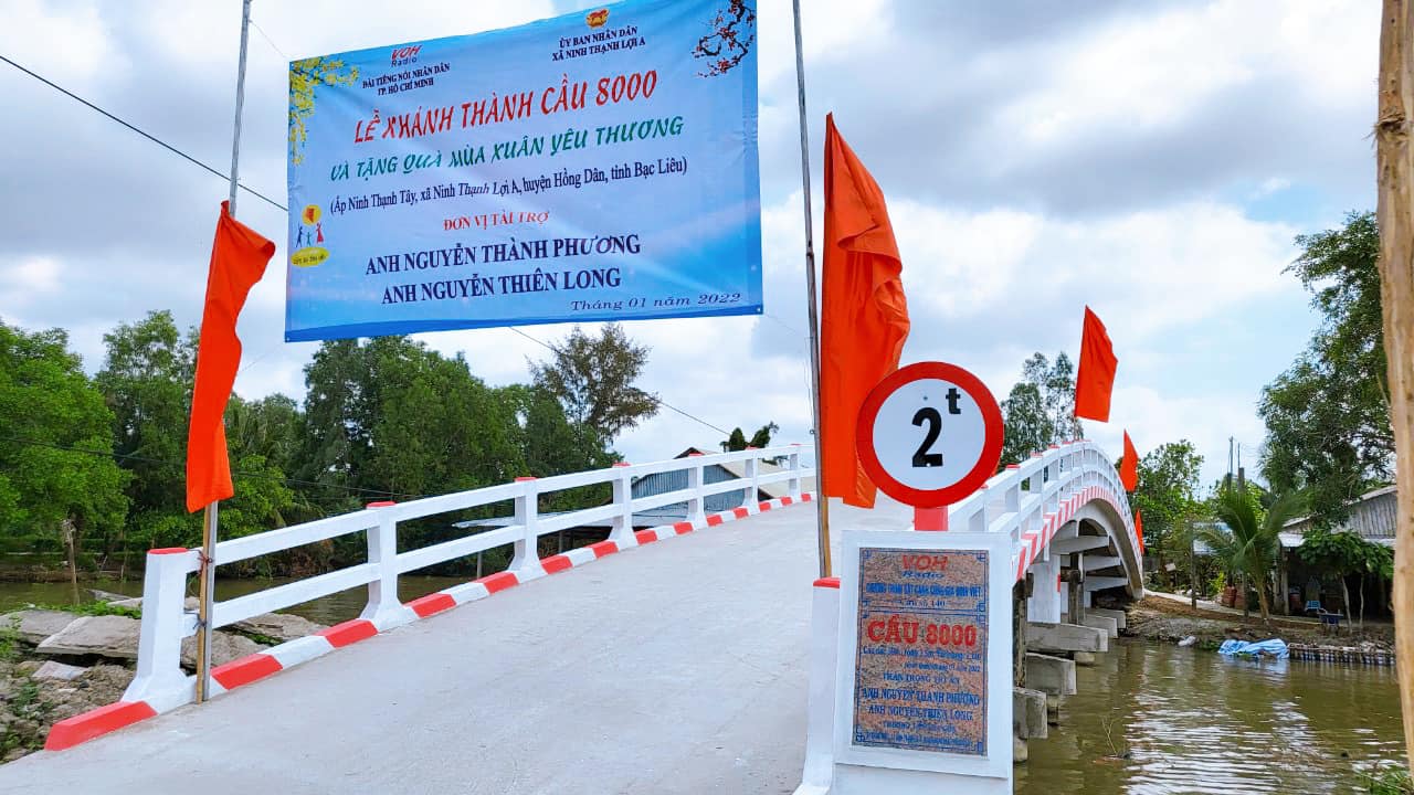 KHÁNH THÀNH CẦU 8000