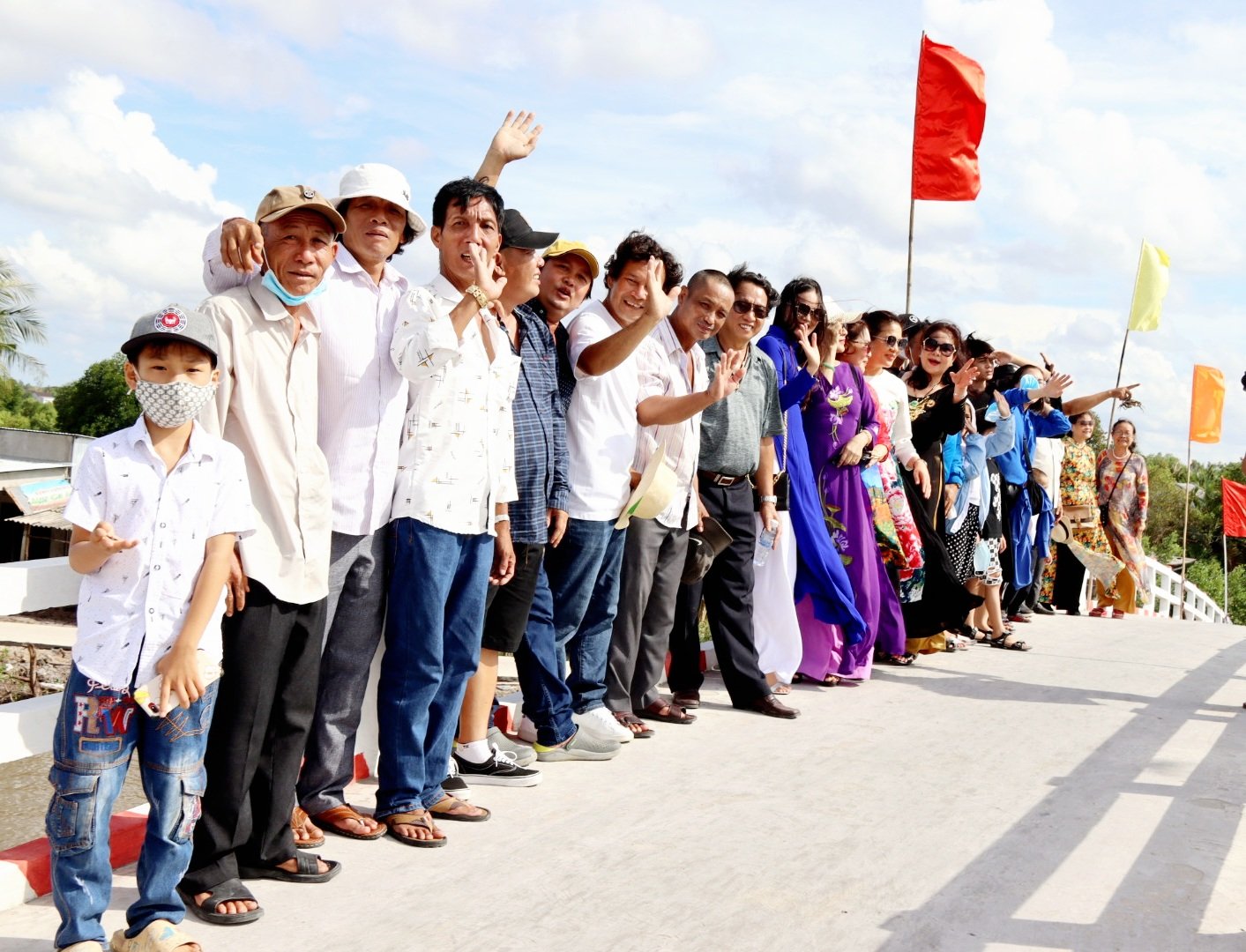 MÓN QUÀ ĐẶC BIỆT TẶNG BA MÁ