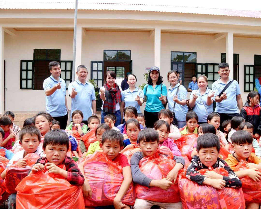 CHÀ NỌI 2 - NHỮNG TẤM VÁCH NHỰA, MẤY MANH BẠT CŨ - CHỈ CÒN TRONG KÍ ỨC...