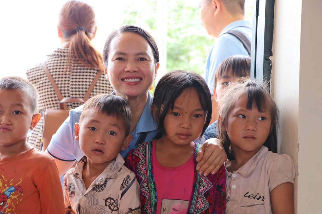 CHÀ NỌI 2 - NHỮNG TẤM VÁCH NHỰA, MẤY MANH BẠT CŨ - CHỈ CÒN TRONG KÍ ỨC...