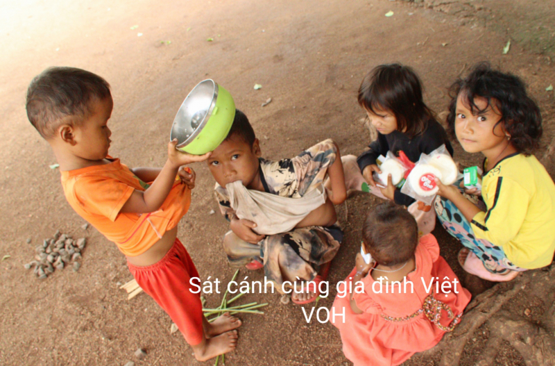 VẬN ĐỘNG CHƯƠNG TRÌNH TRUNG THU “VẼ GIẤC MƠ CHO EM”