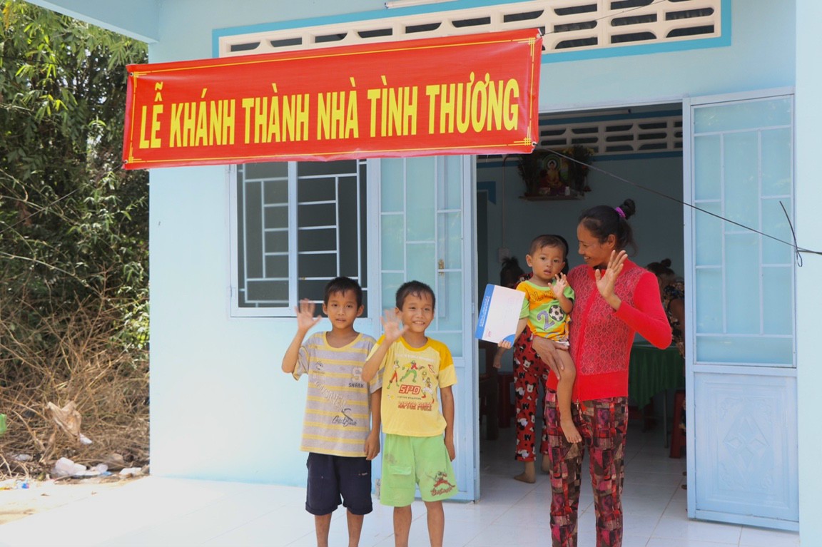 CÓC, NHÁI, CHUỘT ĐÃ CÓ MỘT MÁI NHÀ ẤM