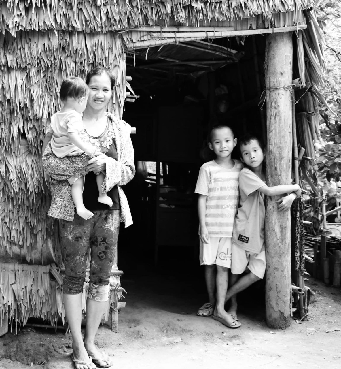 CÓC, NHÁI, CHUỘT ĐÃ CÓ MỘT MÁI NHÀ ẤM