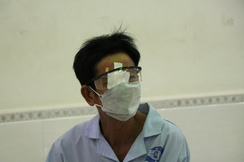NHỮNG ĐÔI MẮT ĐƯỢC SÁNG TỪ YÊU THƯƠNG