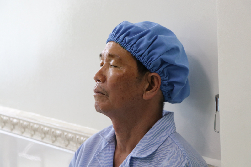 NHỮNG ĐÔI MẮT ĐƯỢC SÁNG TỪ YÊU THƯƠNG