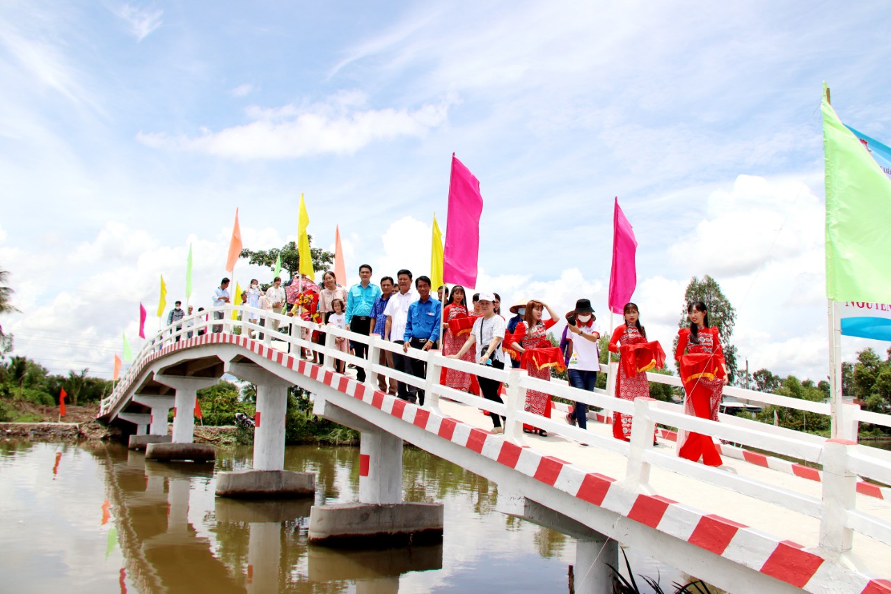 KHÁNH THÀNH CẦU ĐỊNH HIỀN - PHONG THẠNH TÂY B, PHƯỚC LONG, BẠC LIÊU
