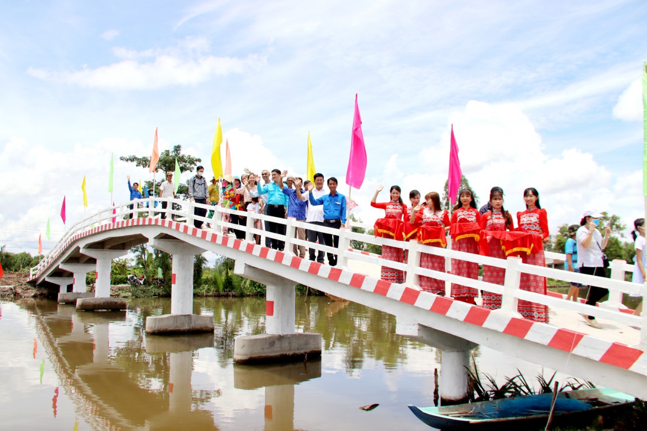 KHÁNH THÀNH CẦU ĐỊNH HIỀN - PHONG THẠNH TÂY B, PHƯỚC LONG, BẠC LIÊU