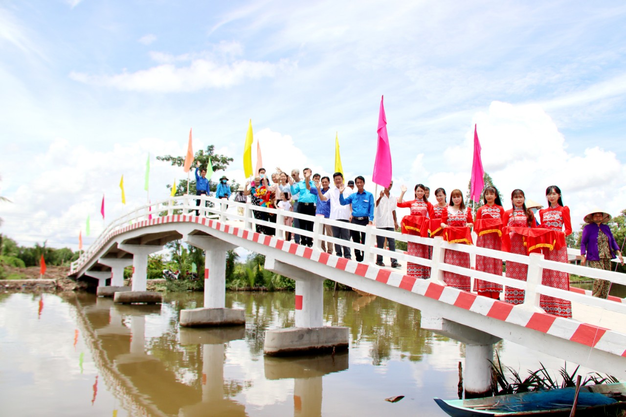 KHÁNH THÀNH CẦU ĐỊNH HIỀN - PHONG THẠNH TÂY B, PHƯỚC LONG, BẠC LIÊU