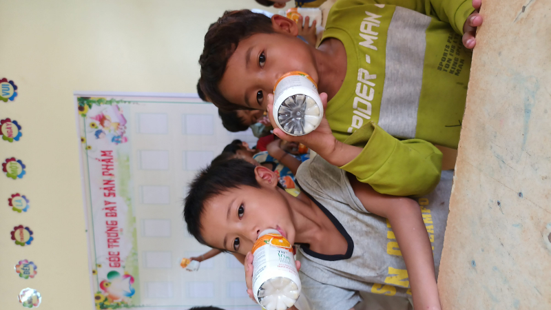 THƯ GỬI CÁC CÔ BÉ, CẬU BÉ KỲ SƠN