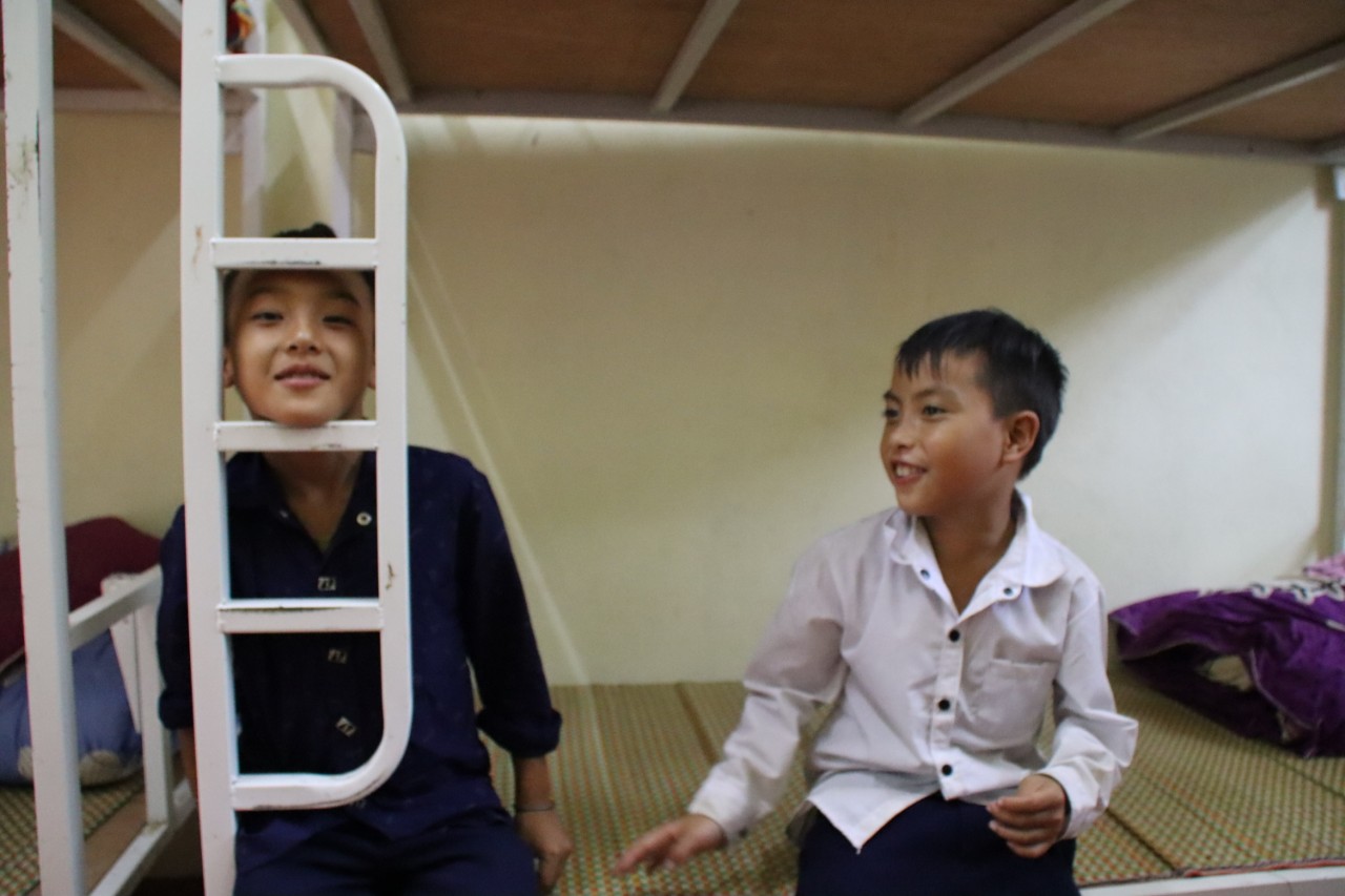 THƯ GỬI CÁC CÔ BÉ, CẬU BÉ KỲ SƠN