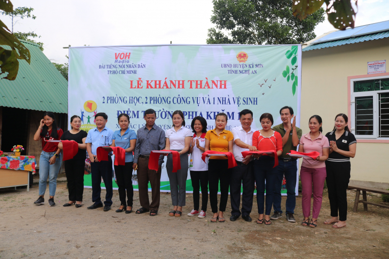 THƯ GỬI CÁC CÔ BÉ, CẬU BÉ KỲ SƠN