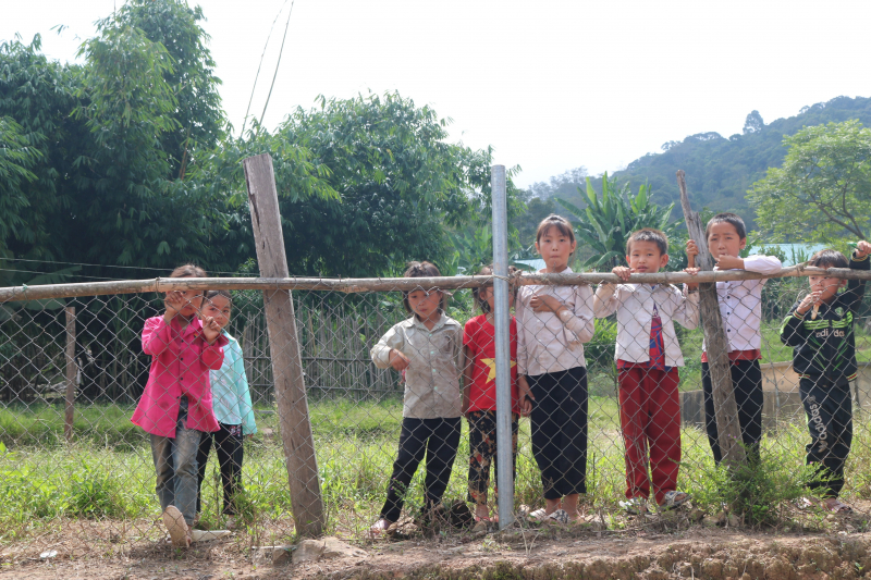 THƯ GỬI CÁC CÔ BÉ, CẬU BÉ KỲ SƠN