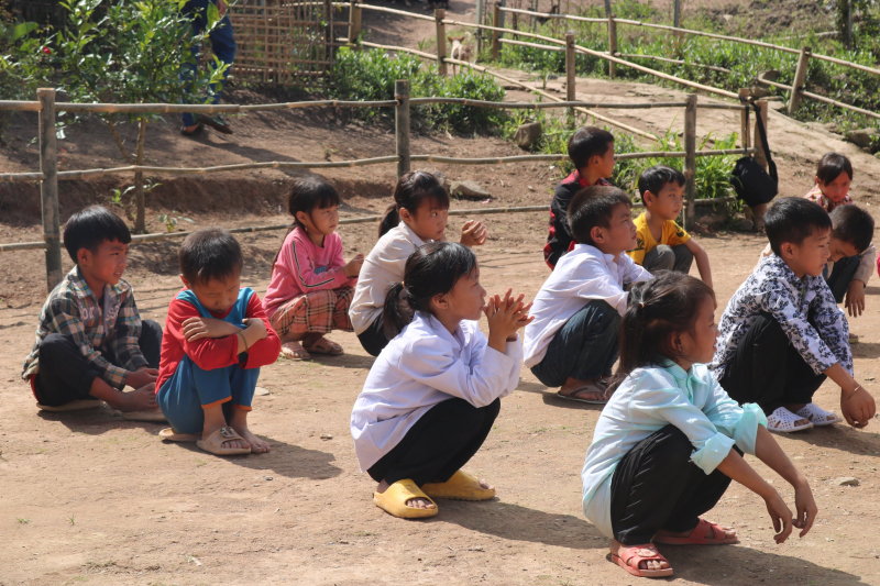 THƯ GỬI CÁC CÔ BÉ, CẬU BÉ KỲ SƠN