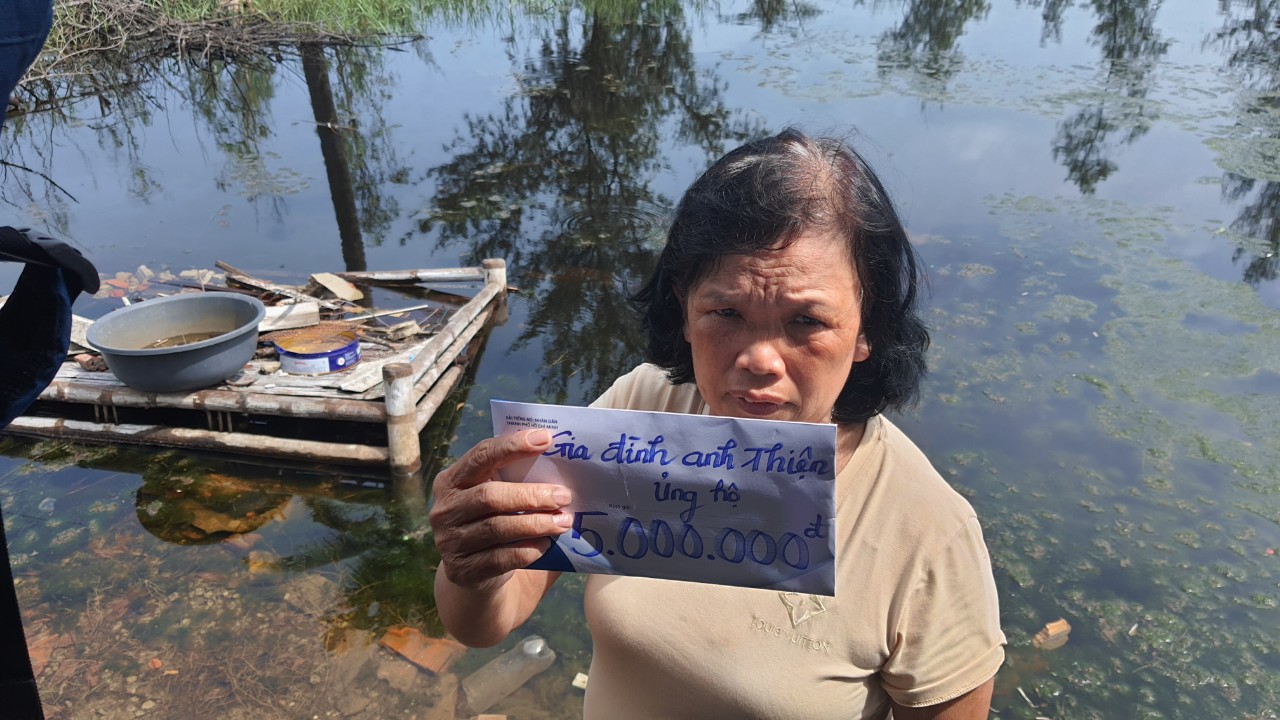 BÃO ĐÃ TAN...NHƯNG NƯỚC MẮT VẪN CÒN....