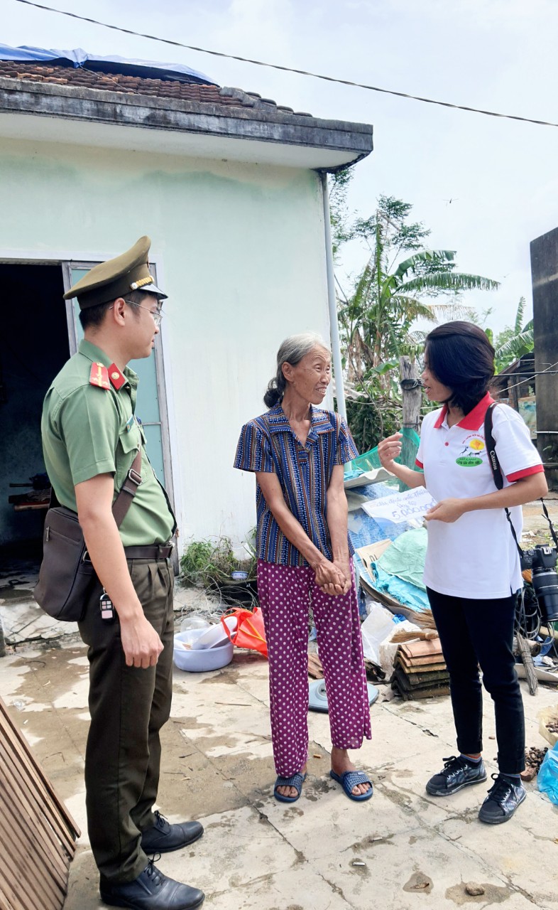BÃO ĐÃ TAN...NHƯNG NƯỚC MẮT VẪN CÒN....