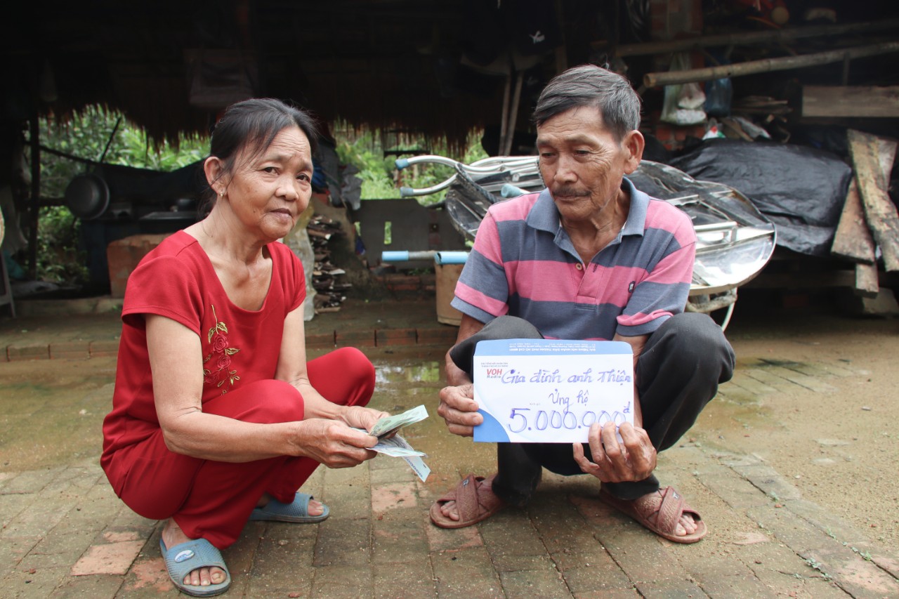BÃO ĐÃ TAN...NHƯNG NƯỚC MẮT VẪN CÒN....
