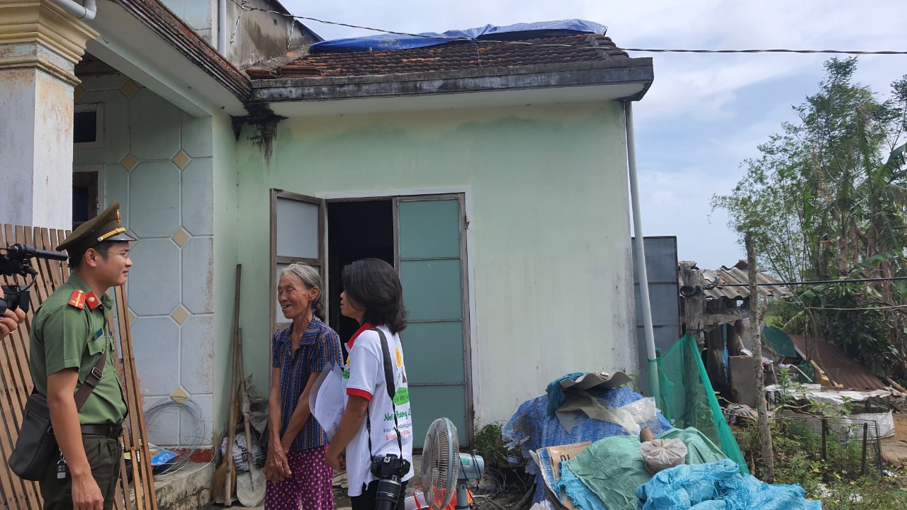 BÃO ĐÃ TAN...NHƯNG NƯỚC MẮT VẪN CÒN....