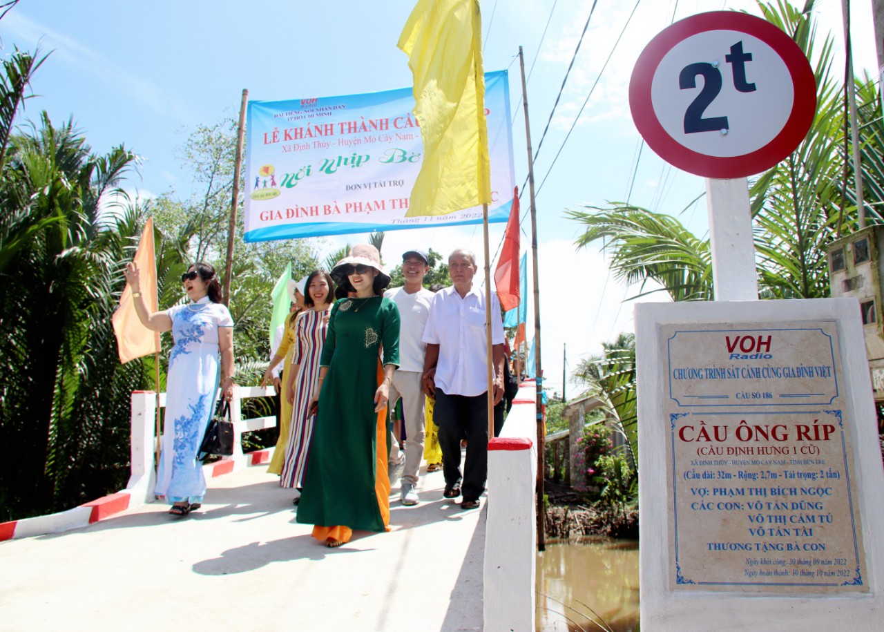 KHÁNH THÀNH CẦU ÔNG RÍP - XÃ ĐỊNH THỦY, HUYỆN MỎ CÀY NAM, TỈNH BẾN TRE